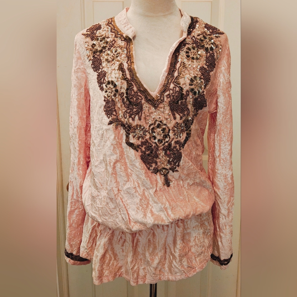 Boston Proper Peach Crushed Velvet Moroccan Embellished Cinch Waist Boho Blouse.